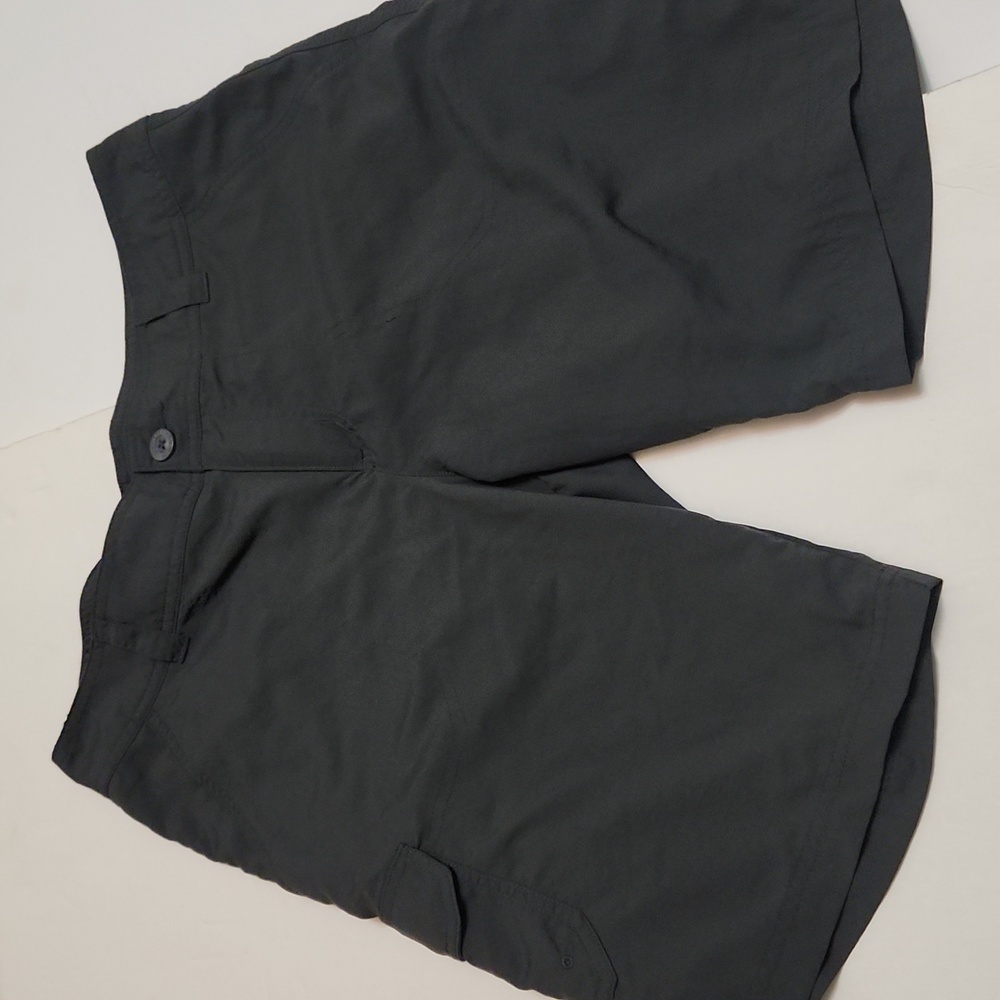 Columbia gray shorts Sz 10